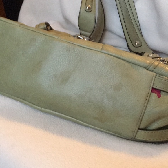 B Makowsky sage hobo purse - Picture 6 of 6